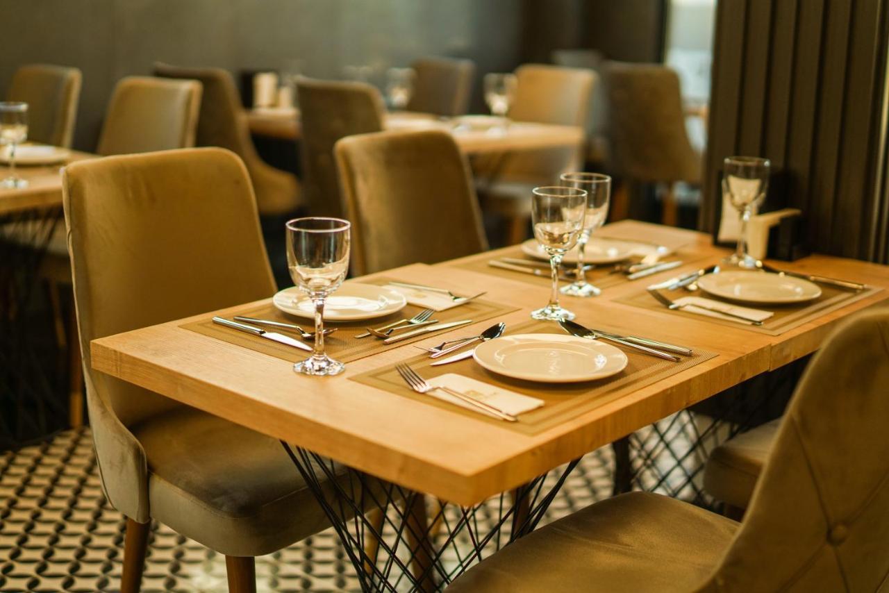 Aram Otel Business & Luxury Istanbul Bagian luar foto