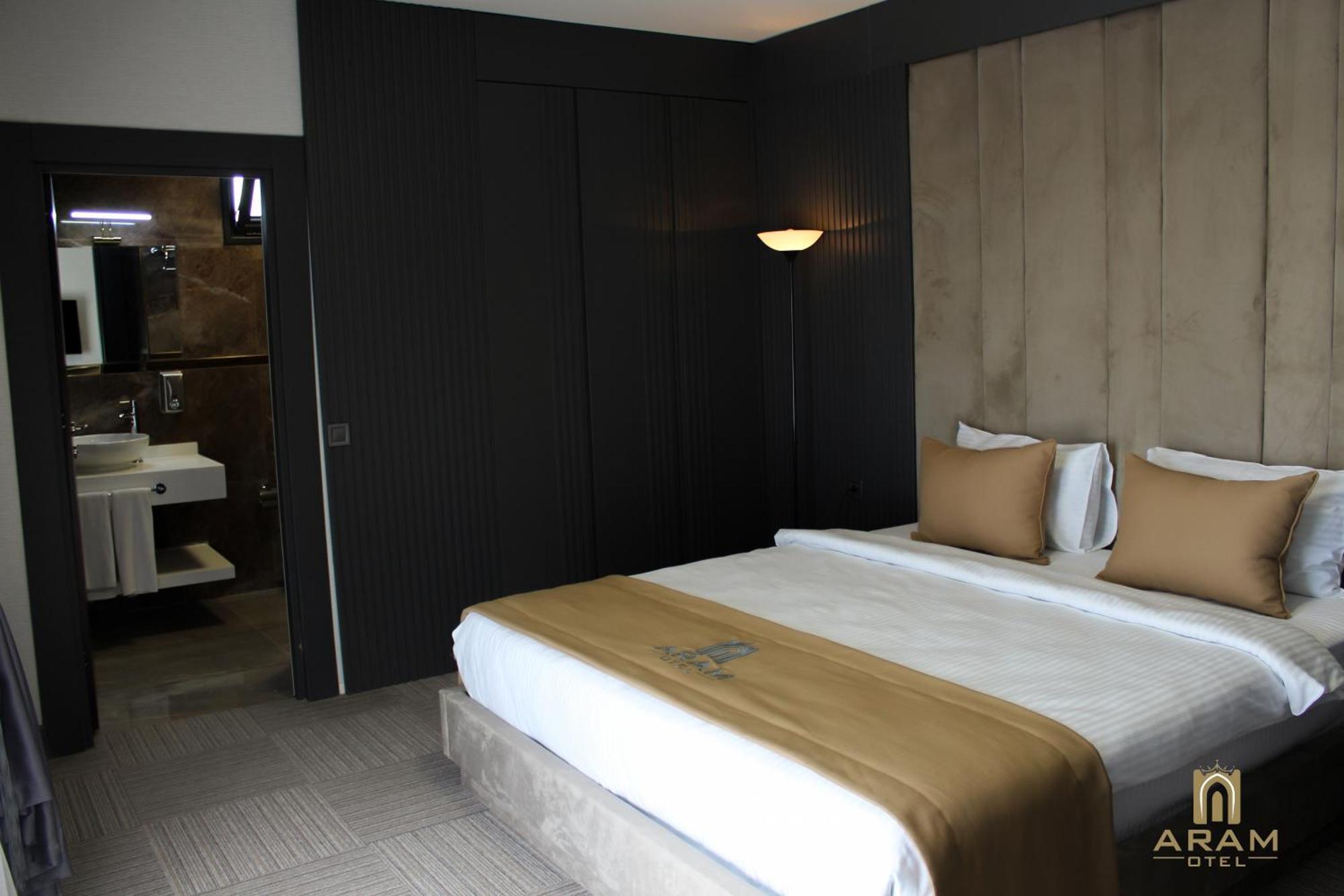 Aram Otel Business & Luxury Istanbul Bagian luar foto